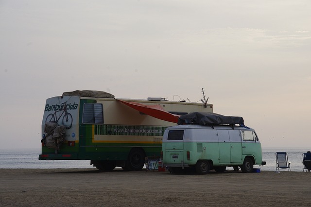 Caravan On A Beach 687571